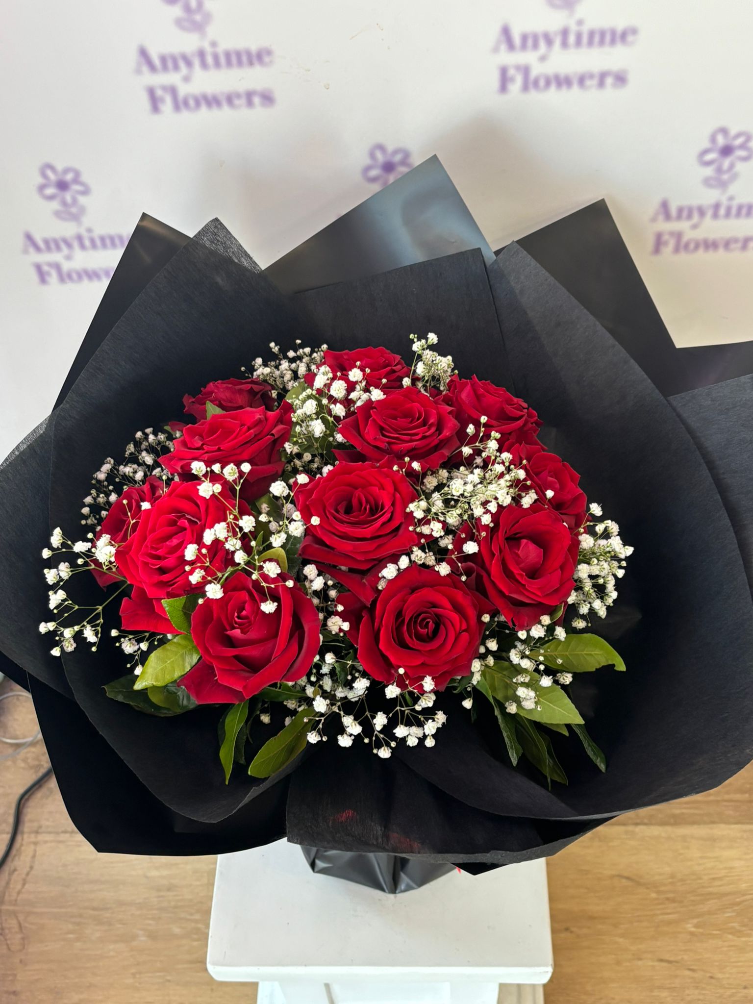Luxury Hand Tied Red Roses Bouquet (12/18/24 Stem)