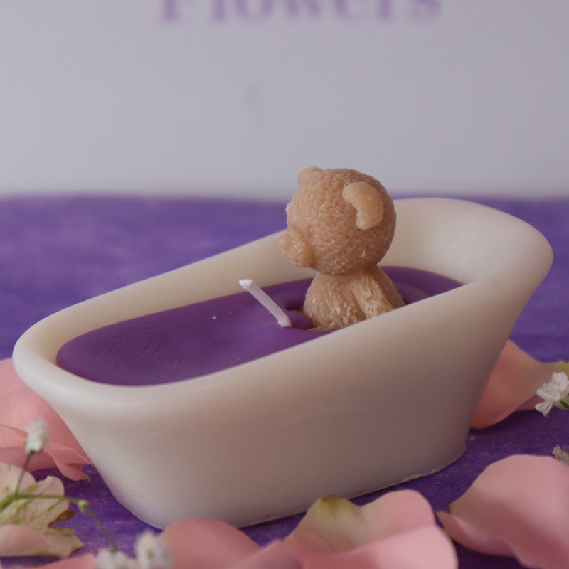 Teddy in a bath with rose scent